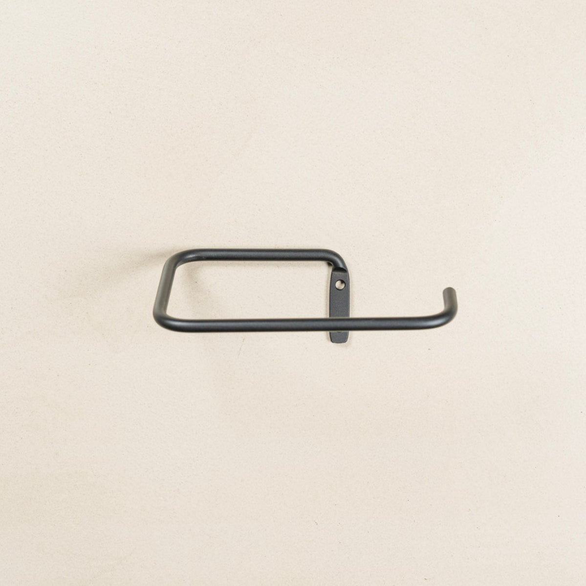 【Bent】Line hanger BK