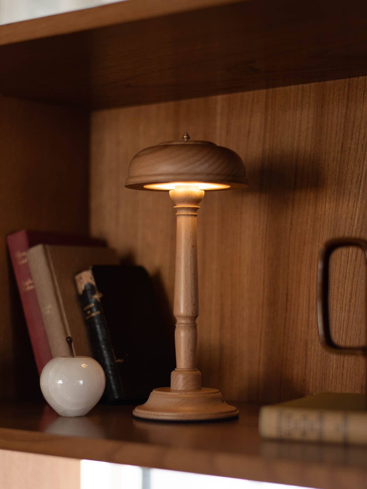 Lulla Portable Light