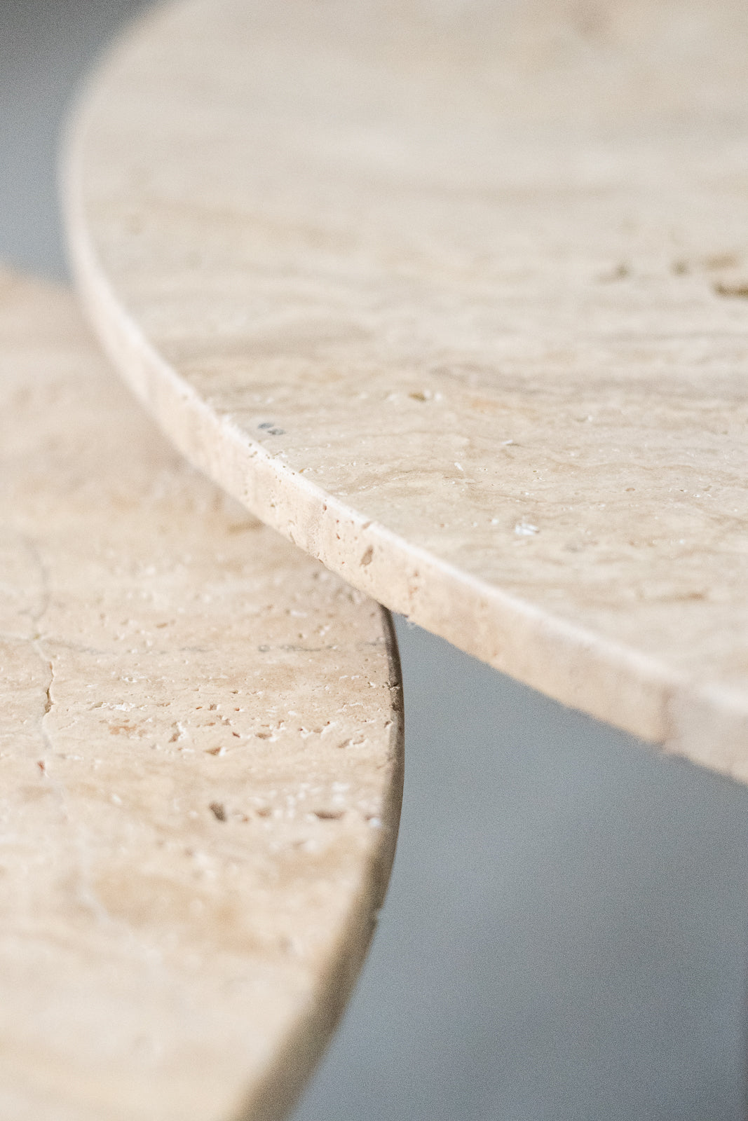sed/met coffee table