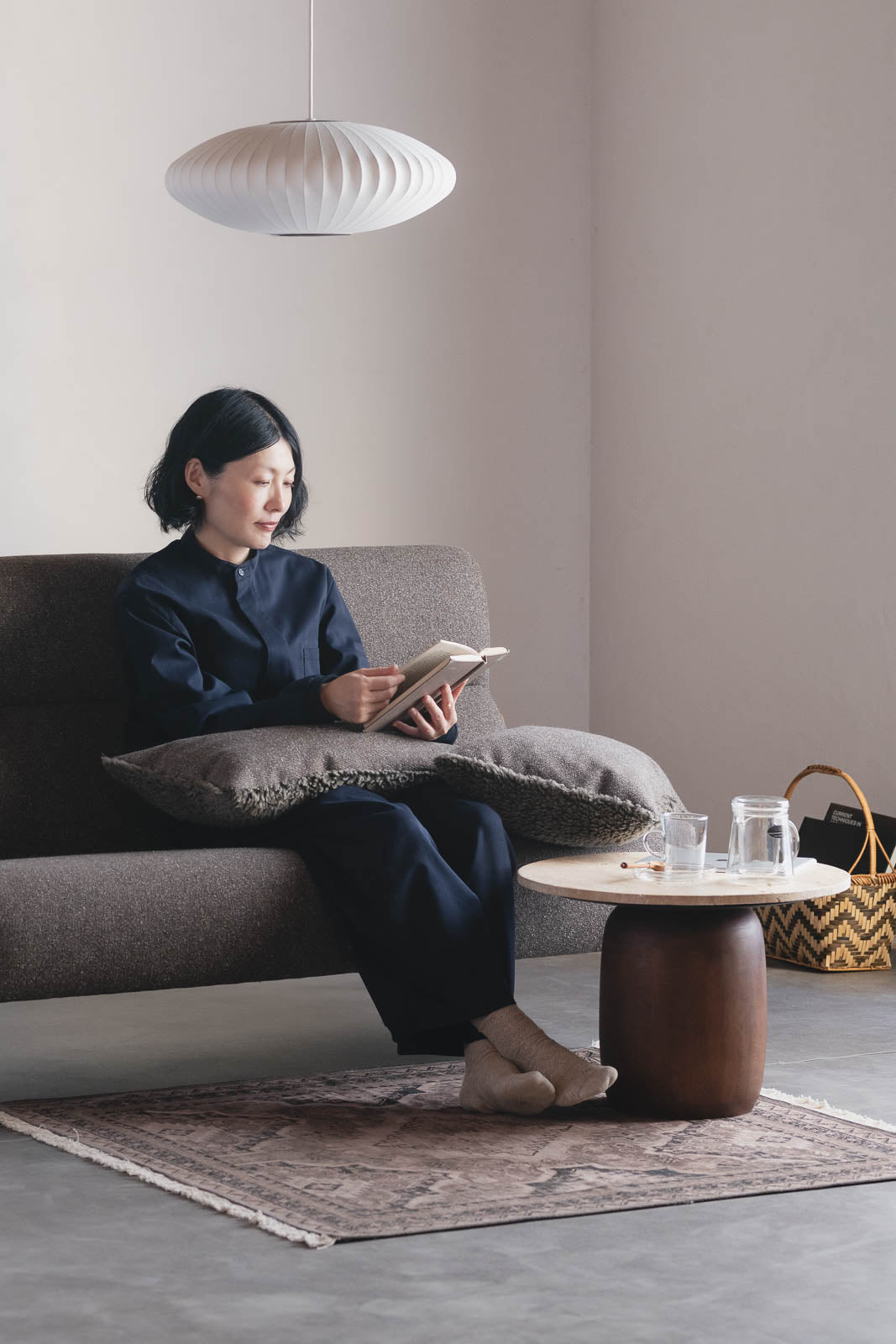 sed/met coffee table