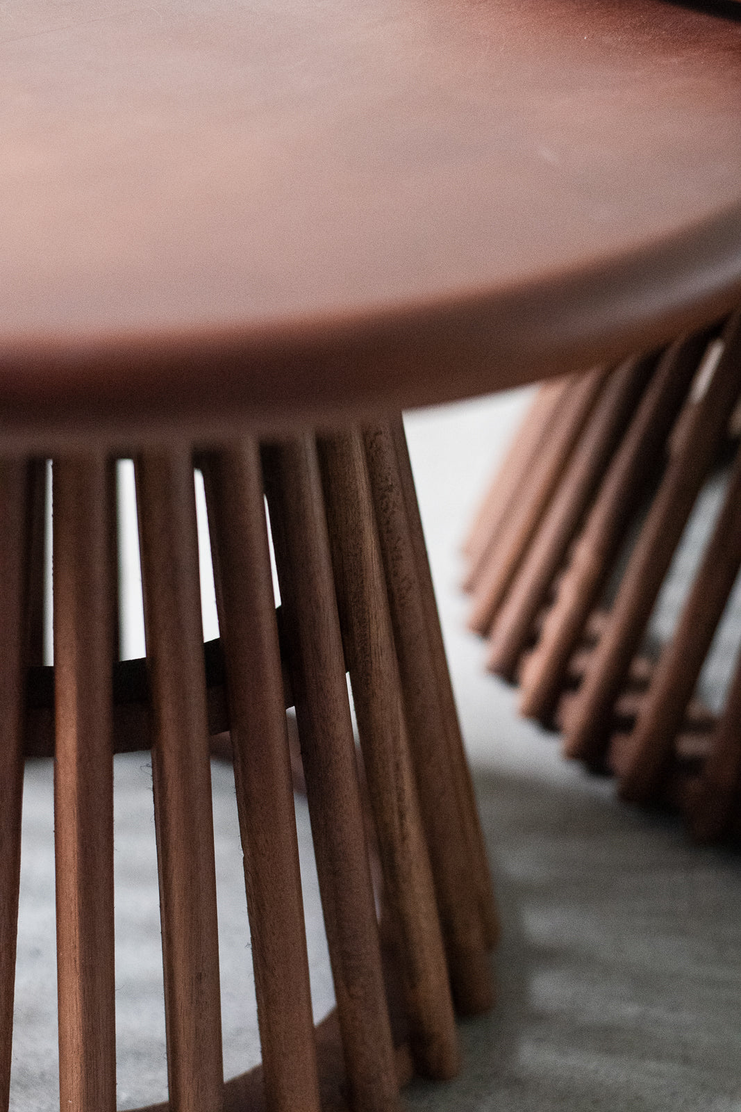 sed/met slat side table