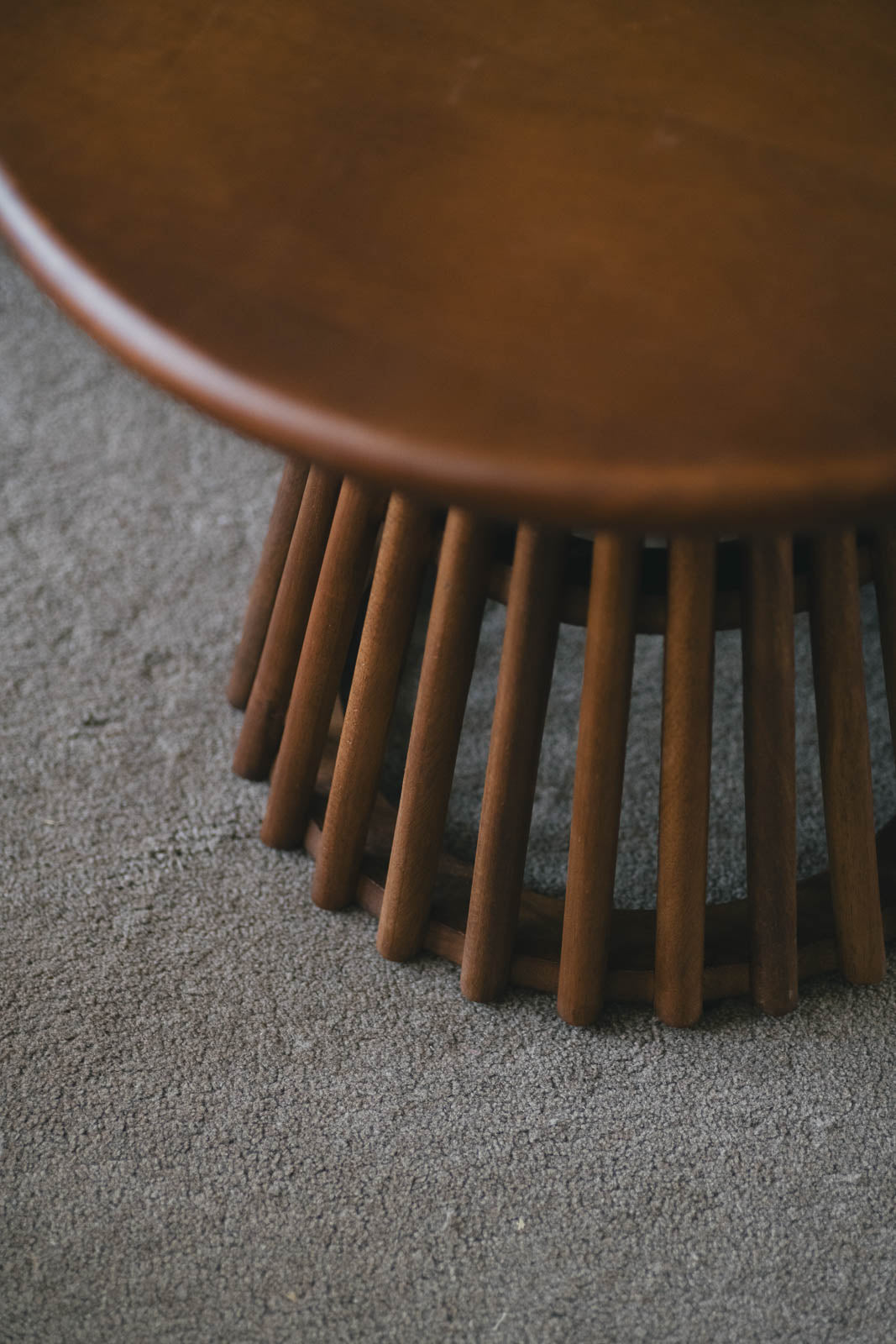 sed/met slat side table