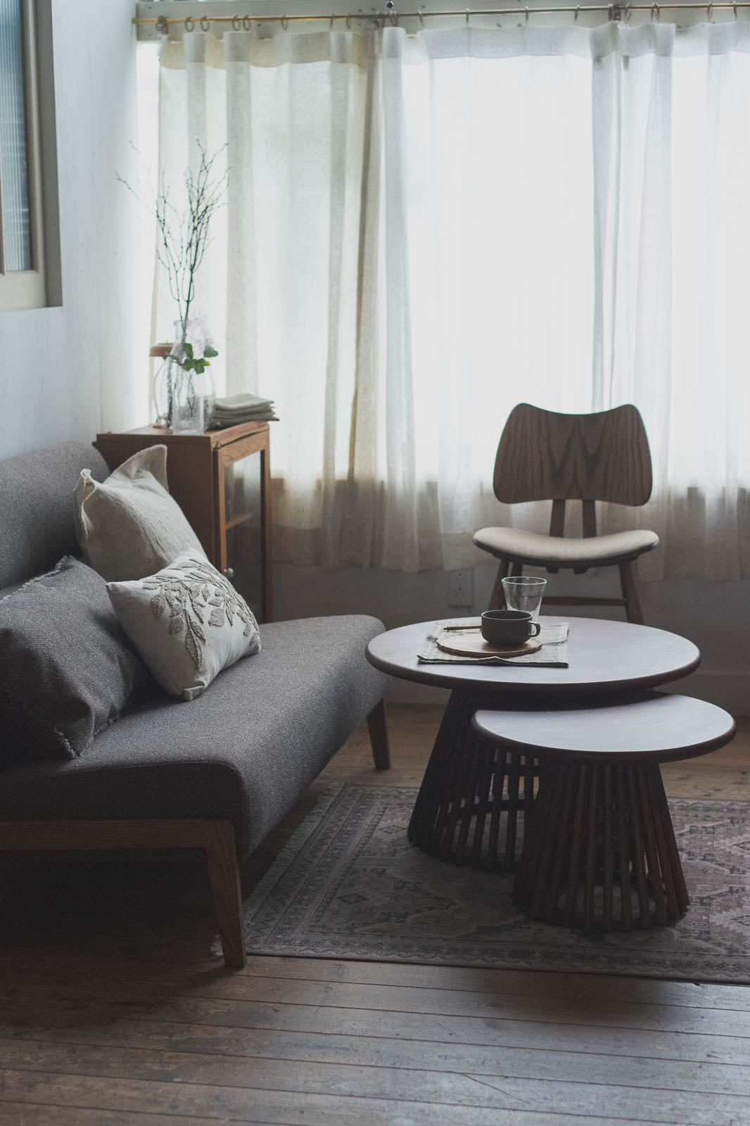 sed/met slat side table