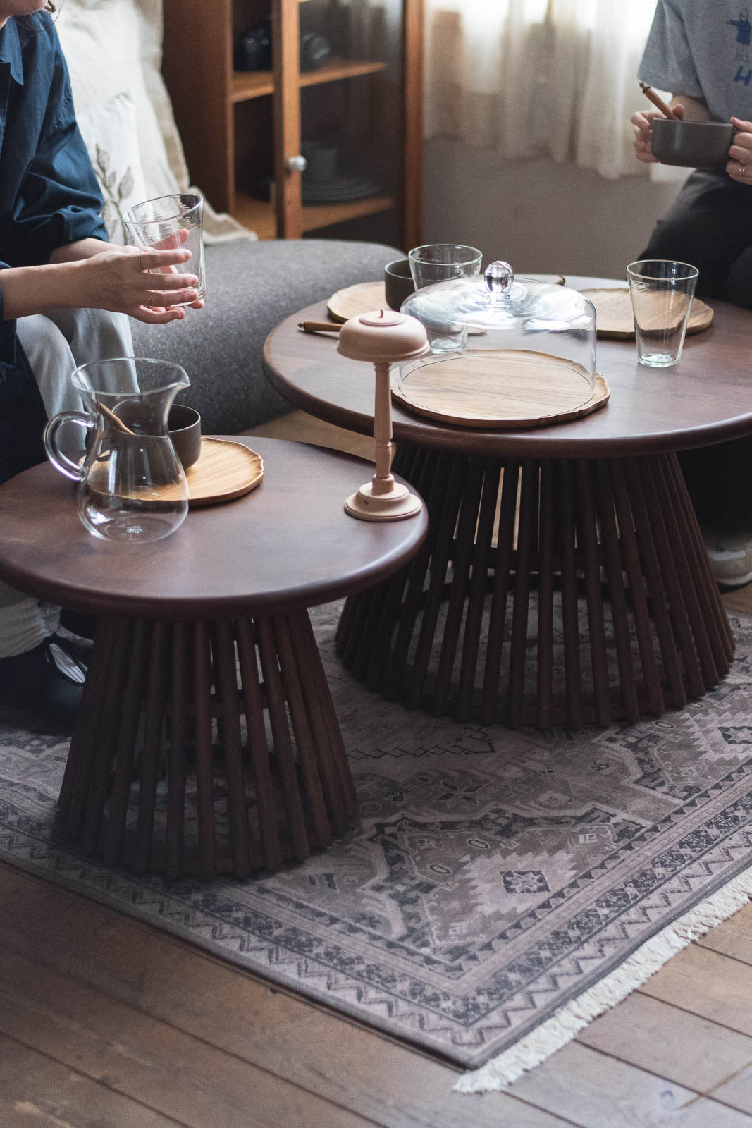 sed/met slat side table