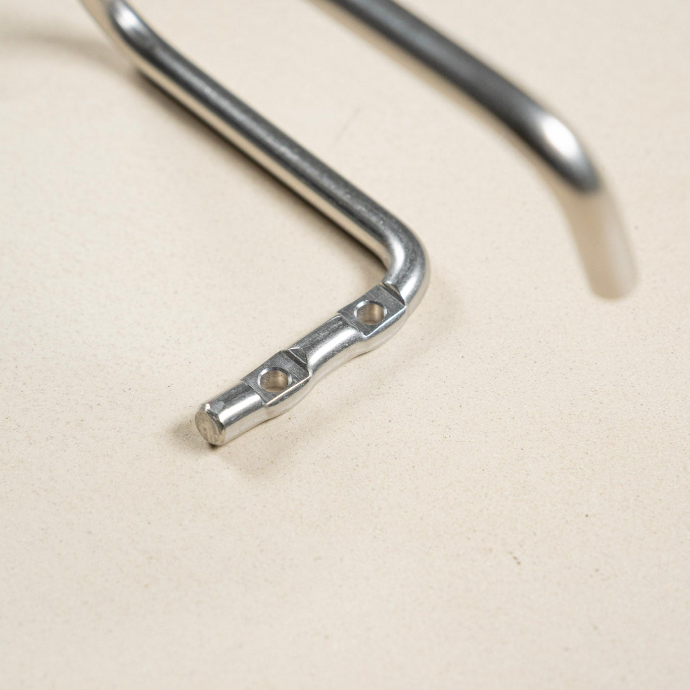 【Bent】Line hanger SS