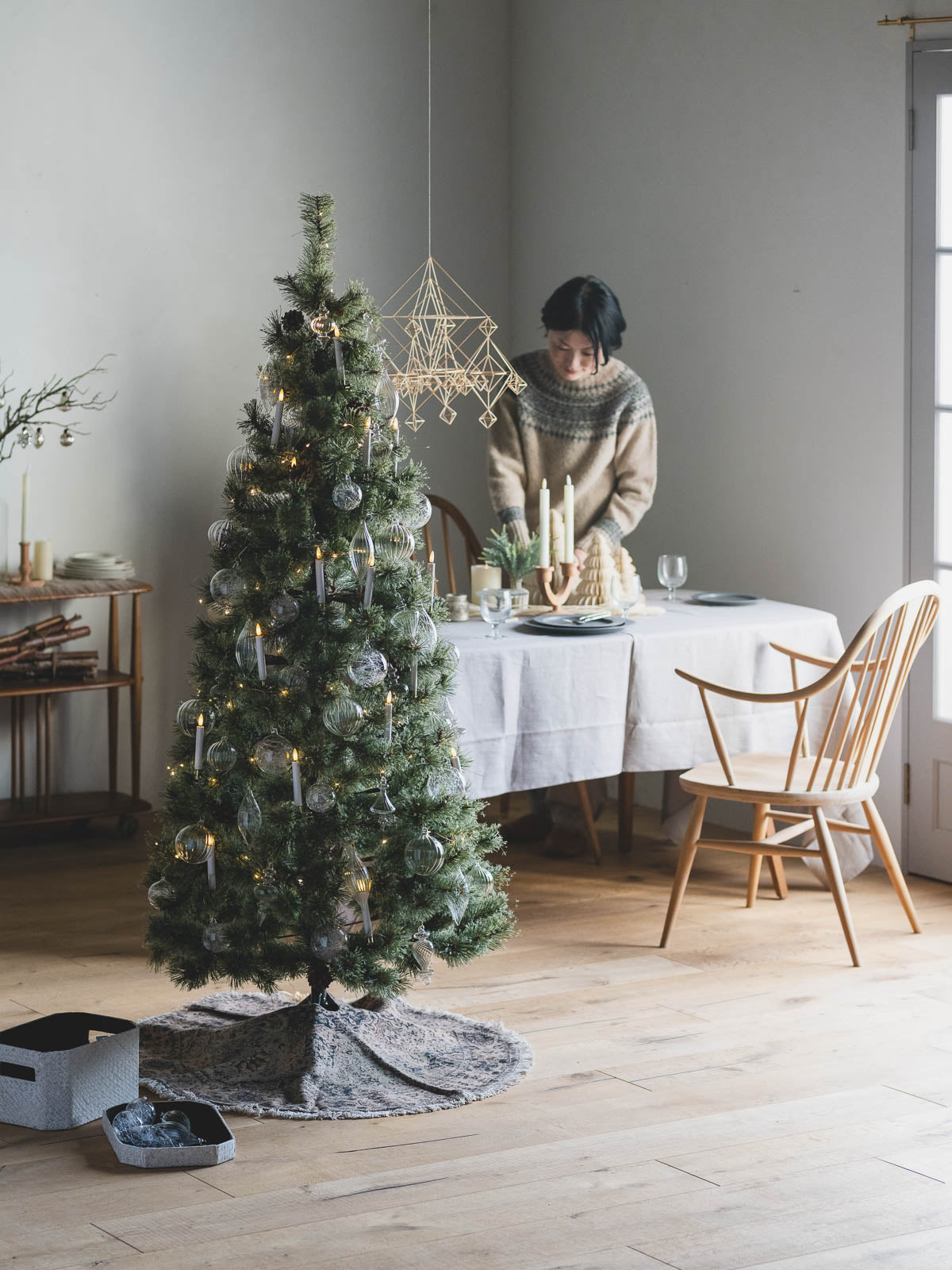 HUONE Christmas Tree 180cm – ANTRY for Business