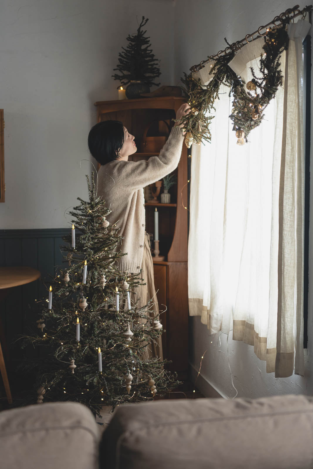 2Wayアンティーク紫陽花とベリースターチスの縦長ガーランド　スモークツリー 2Wayアンティーク紫陽花とベリースターチスの縦長ガーランド スモーク