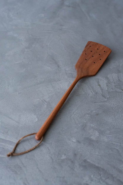NIDO slotted turner | ターナー