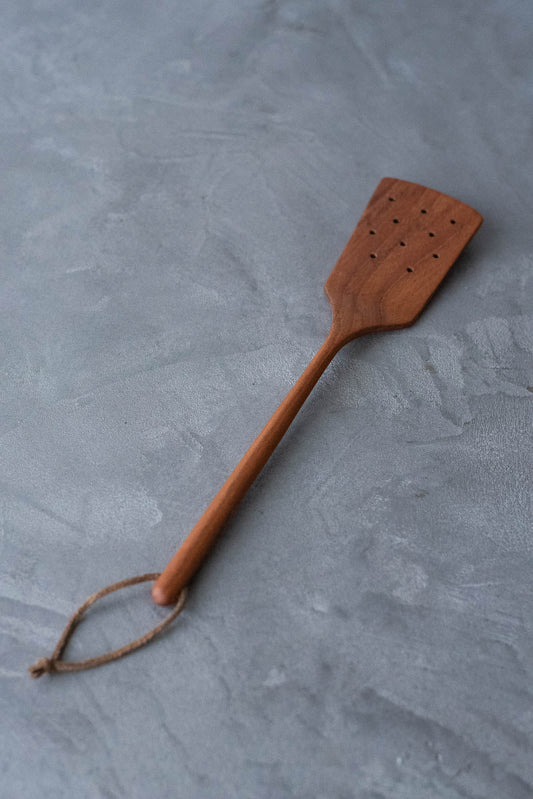 NIDO slotted turner | ターナー