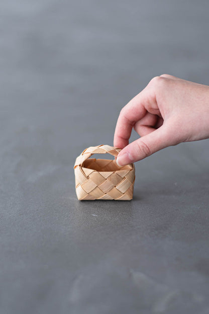 Snokka Charm Basket
