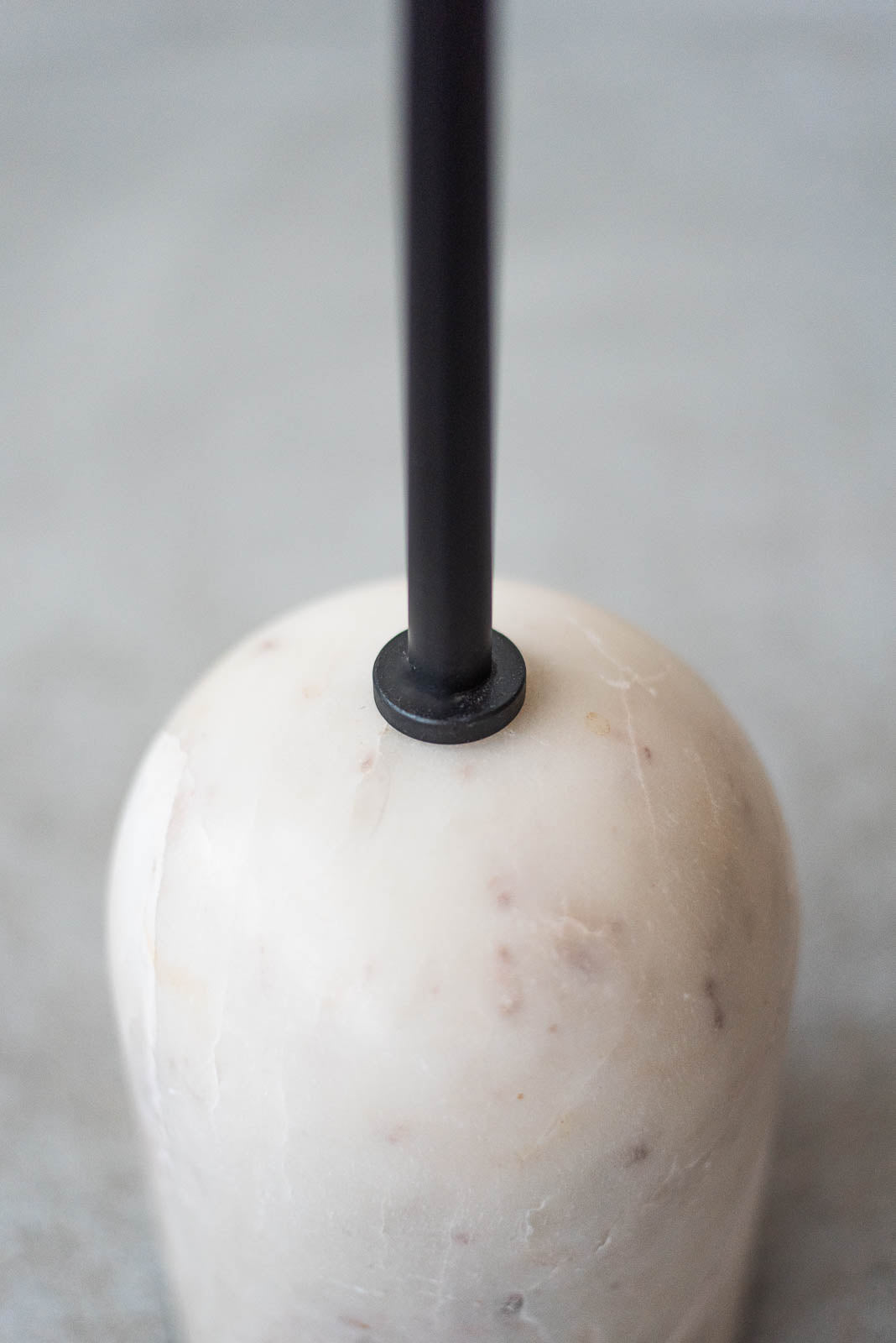 sed/met Base Side Table Round | サイドテーブル