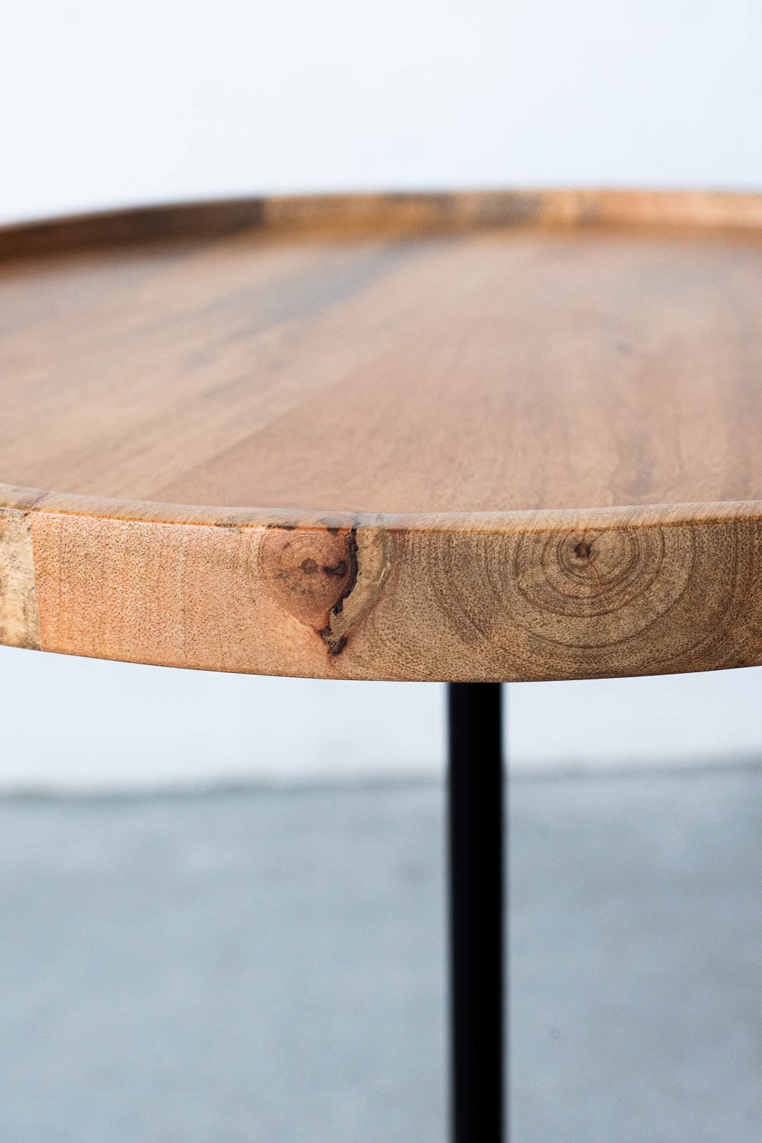sed/met Base Side Table Round | サイドテーブル