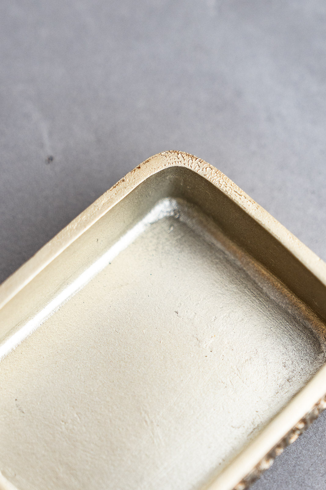 Resin Box with mirror lid | ミラー付き小物入れ